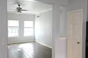 315 Plaza Del Sol Park, Houston, TX 77020 - Photo 3