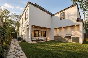 2217 Pelham Dr, Houston, TX 77019 - Photo 7