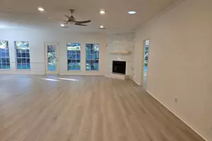 120 Hiwon Dr, Conroe, TX 77304 - Photo 11
