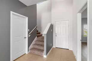 9715 Blue Sapphire Dr, Rosharon, TX 77583 - Photo 5