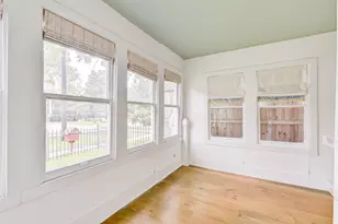 1005 Waverly St, Houston, TX 77008 - Photo 9