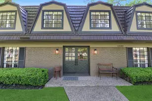 13103 Coral Ridge Ct, Houston, TX 77069 - Photo 3