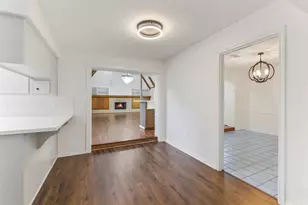 13103 Coral Ridge Ct, Houston, TX 77069 - Photo 5