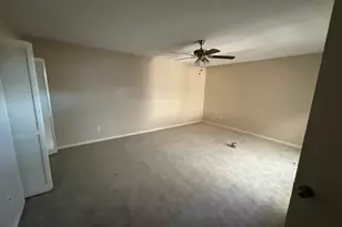 10803 Sandpiper Dr, Houston, TX 77096 - Photo 11