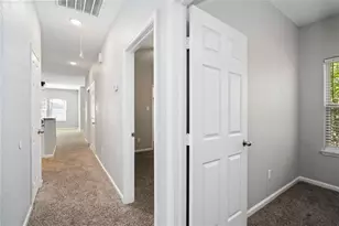 5105 Southwind St, Houston, TX 77033 - Photo 19