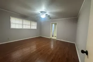 307 S Market St, Louise, TX 77455 - Photo 21