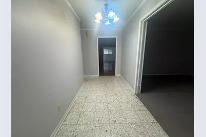 307 S Market Street, Louise, TX 77455 - Photo 13