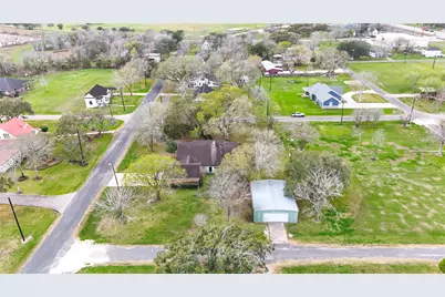 307 S Market Street, Louise, TX 77455 - Photo 39