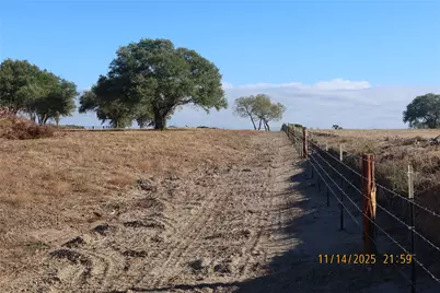 566 County Road 430, Hallettsville, TX 77964 - Photo 7