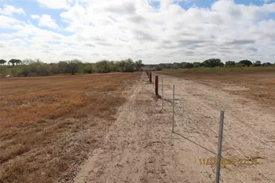 566 County Road 430, Hallettsville, TX 77964 - Photo 21