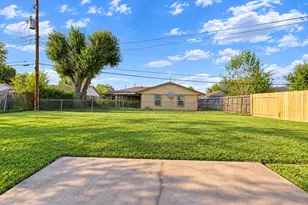 3914 Beran Dr, Houston, TX 77045 - Photo 31