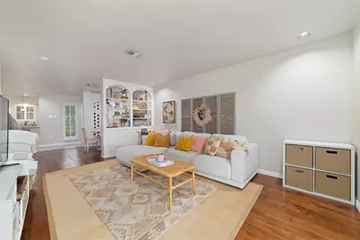 869 Wax Myrtle Lane #A, Houston, TX 77079 - Photo 11
