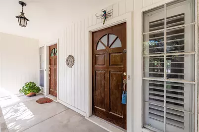 869 Wax Myrtle Lane #A, Houston, TX 77079 - Photo 7