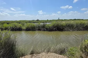 640 18th St, San Leon, TX 77539 - Photo 27