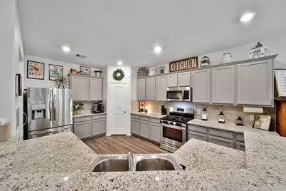 3558 Heather Chase Trail, Houston, TX 77365 - Photo 15