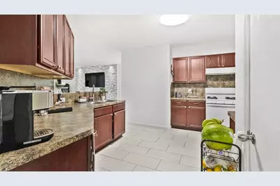 18743 N Young Elm Circle, Houston, TX 77073 - Photo 9