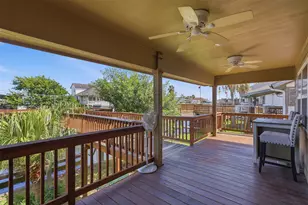 375 Ling, Bayou Vista, TX 77563 - Photo 11