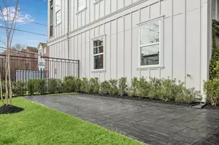 4030 Blossom St, Houston, TX 77007 - Photo 27