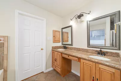 2235 Heatherwood Drive, Missouri City, TX 77489 - Photo 13