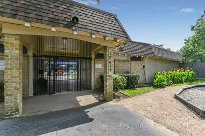 12807 Westleigh Drive, Houston, TX 77077 - Photo 43