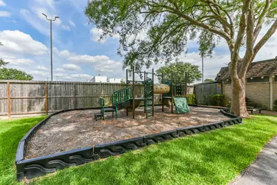 12807 Westleigh Drive, Houston, TX 77077 - Photo 45