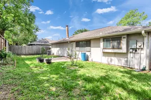 2554 Olympus Dr, Houston, TX 77084 - Photo 29