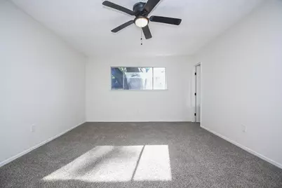 16118 Bougainvilla Lane, Friendswood, TX 77546 - Photo 9