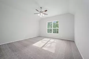 9602 Moss Rose, Willis, TX 77378 - Photo 11