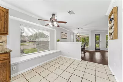 2230 Saint James Place, Pearland, TX 77581 - Photo 9