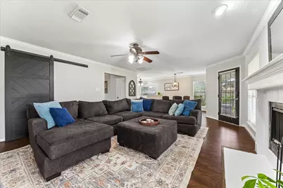 2230 Saint James Place, Pearland, TX 77581 - Photo 11