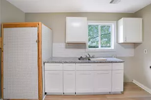 5313 Firnat St, Houston, TX 77016 - Photo 9