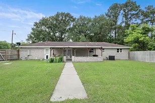 2457 E Norman Cir, Orange, TX 77630 - Photo 23