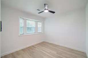 13803 Purplemartin St, Houston, TX 77083 - Photo 27