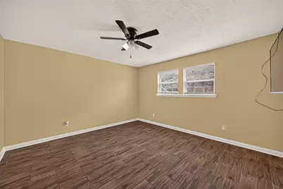 12818 Huntington Field Drive, Houston, TX 77099 - Photo 21