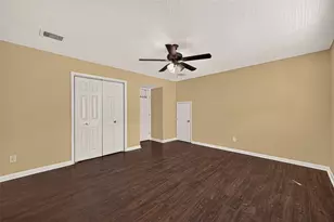 12818 Huntington Field Dr, Houston, TX 77099 - Photo 11