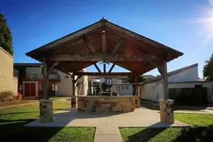 8000 Midcrown Dr, San Antonio, TX 78218 - Photo 5