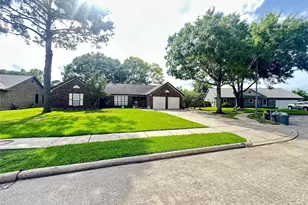 303 Desert Willow Ct, League City, TX 77573 - Photo 21