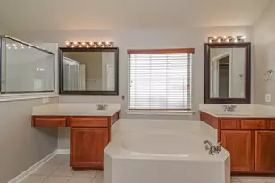 13026 Echo Landing Dr, Houston, TX 77070 - Photo 17