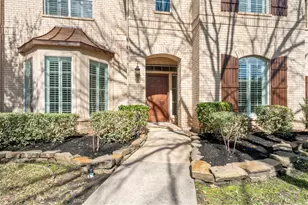 9227 Hummingbird Ln, Missouri City, TX 77459 - Photo 3