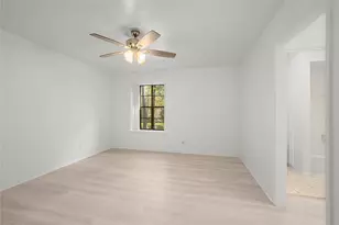 2103 Woodford Green Dr, Kingwood, TX 77339 - Photo 35