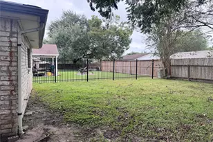 5039 Raven Ridge Dr, Houston, TX 77053 - Photo 41