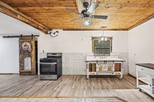 577 County Road 138 E, Jasper, TX 75951 - Photo 23