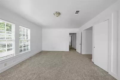 928 University Avenue, Huntsville, TX 77320 - Photo 9