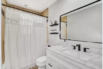 7714 Helmers Street, Houston, TX 77022 - Photo 29