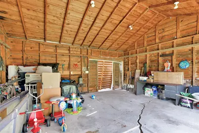 7714 Helmers Street, Houston, TX 77022 - Photo 39