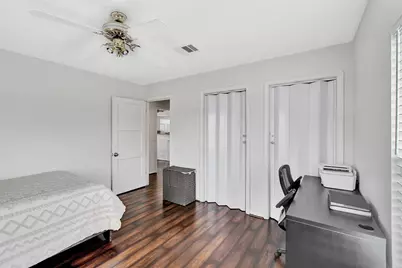 7714 Helmers Street, Houston, TX 77022 - Photo 23