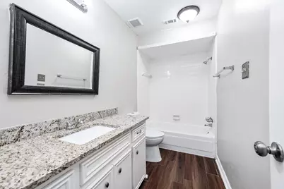 1922 Arcadia Drive, Sugar Land, TX 77498 - Photo 21