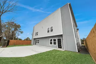 7412 Carver Rd, Houston, TX 77088 - Photo 21