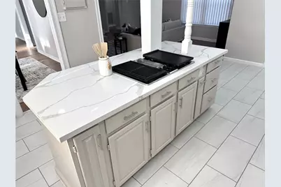 959 Festival Drive, Houston, TX 77062 - Photo 15