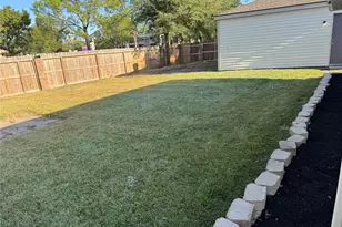 959 Festival Dr, Houston, TX 77062 - Photo 33